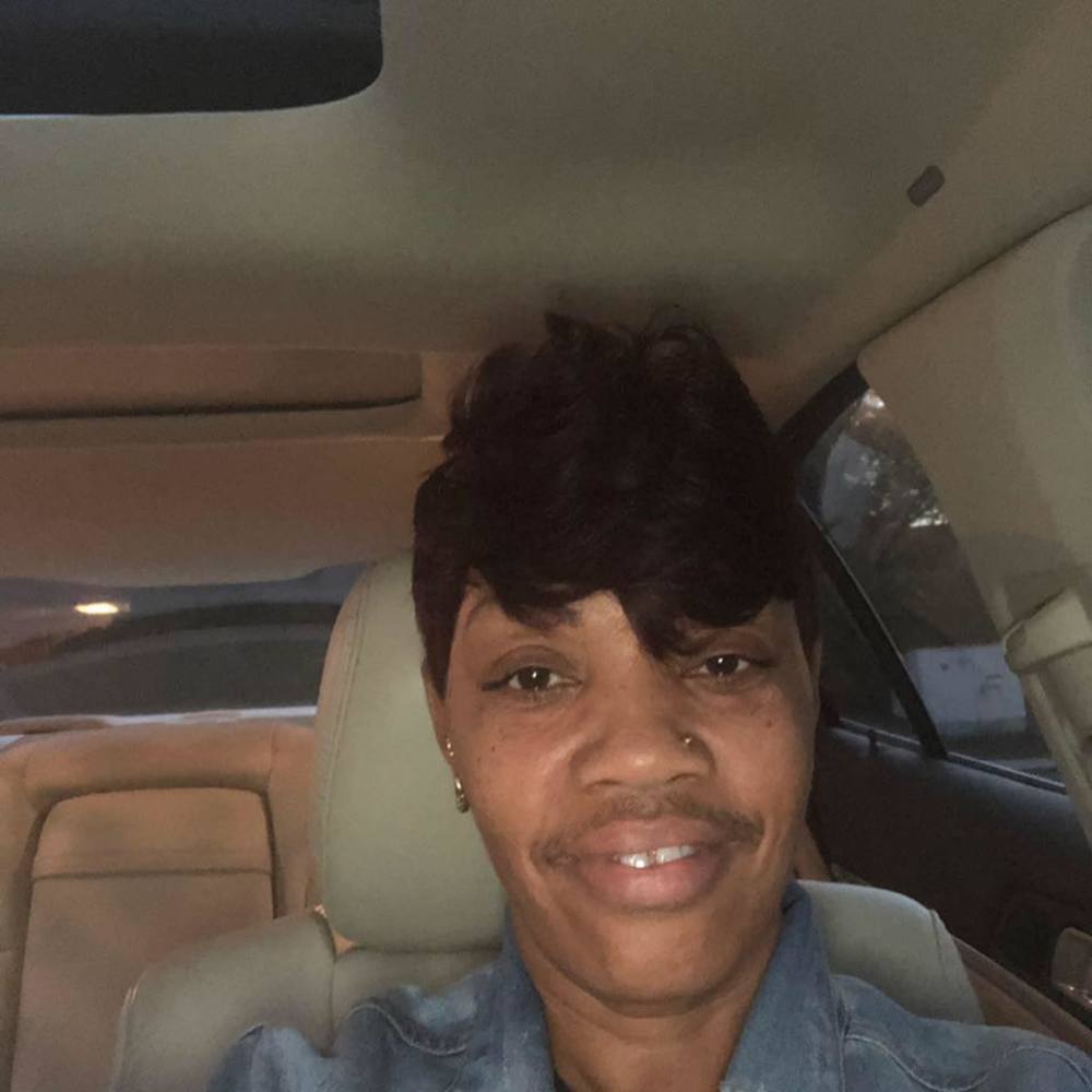 Meet your Posher, Ronnette